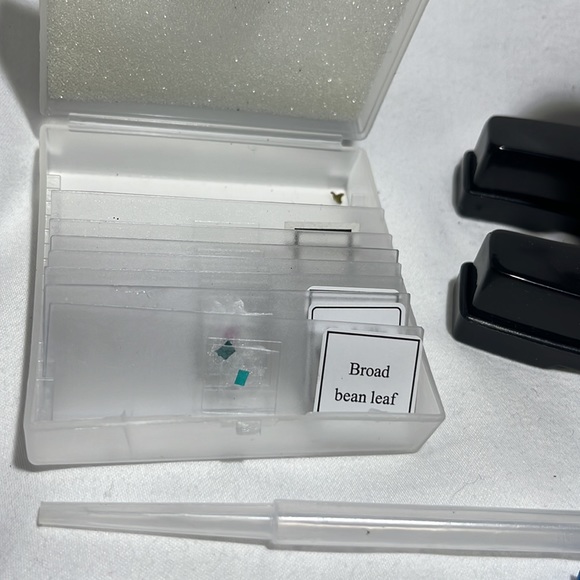 Microscope - Picture 2 of 6